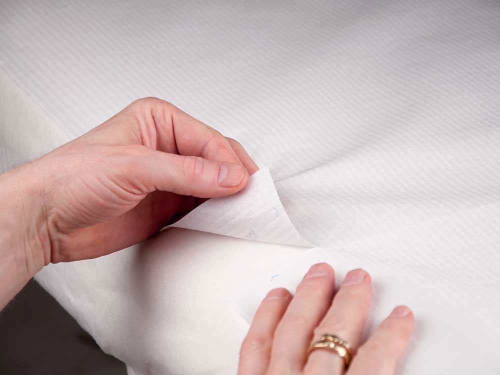 MedixPro Paper-Nonwowen rulle til massagebrikse, 70 cm x 50 m